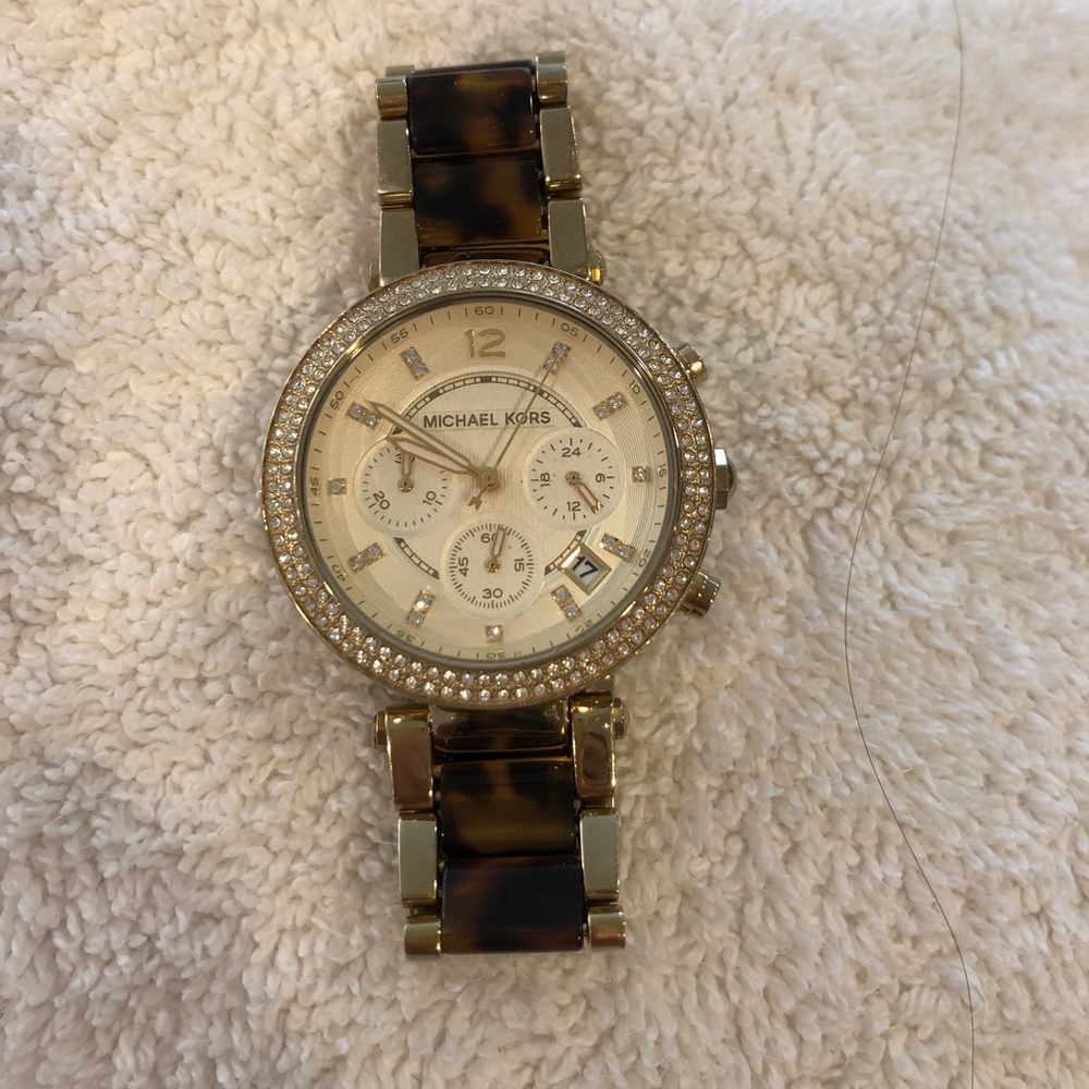 Michael Kors Tortoise Shell Watch - Picture 2 of 4